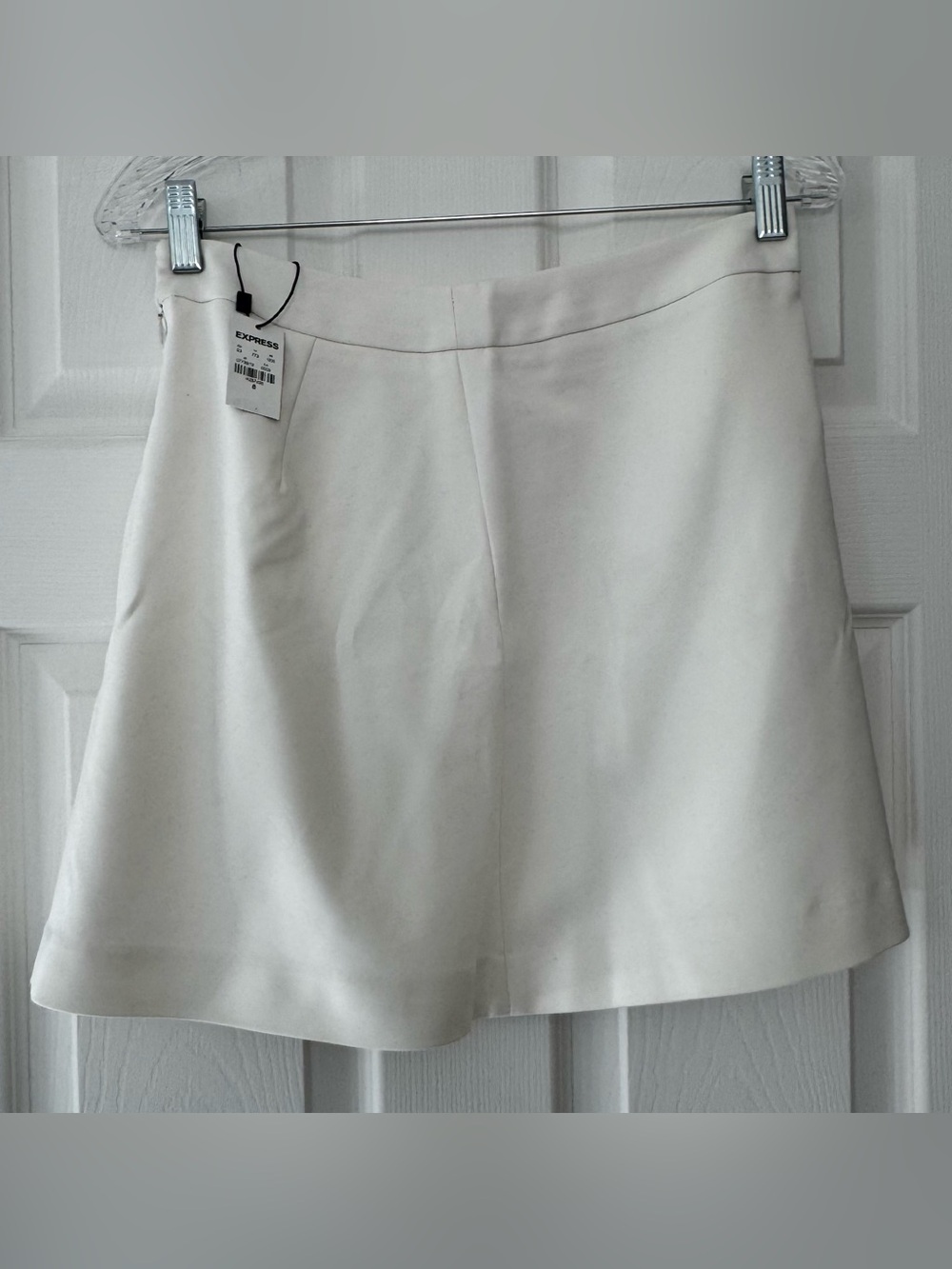 Express Women’s White Tailored Skirt